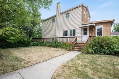 2483 N Newhall Ln, Milwaukee, WI 53211 - Photo 2