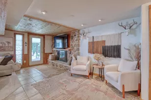 W342N4848 W Lindy Ln, Lac La Belle, WI 53058 - Photo 26