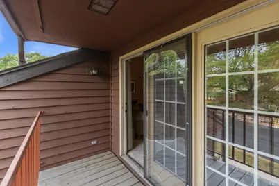 4242 S Ridgewood Ln, Greenfield, WI 53221 - Photo 16