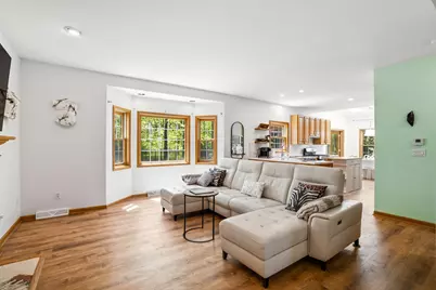 13737 N Lake Shore Dr, Mequon, WI 53097 - Photo 6