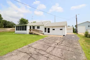 N5274 State Road 35 -, Onalaska, WI 54650 - Photo 2