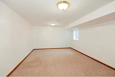 401  Oak Ridge Ct, Fort Atkinson, WI 53538 - Photo 28