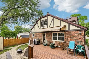 150 N 87th St, Wauwatosa, WI 53226 - Photo 32