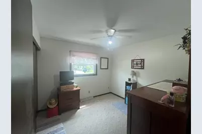 2108  Hemlock St, West Bend, WI 53090 - Photo 14