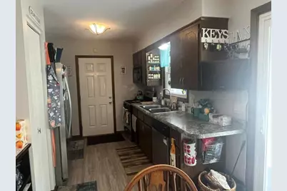 2108  Hemlock St, West Bend, WI 53090 - Photo 10