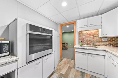 9515 W Hadley St, Milwaukee, WI 53222 - Photo 42