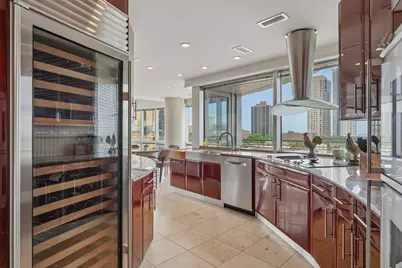 545 E Wells St #1000, Milwaukee, WI 53202 - Photo 10