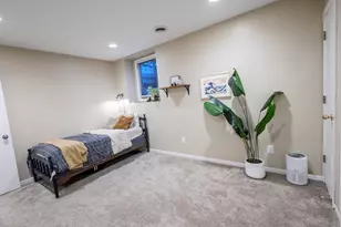 W226N2555 Oakwood Ln, Pewaukee, WI 53186 - Photo 26