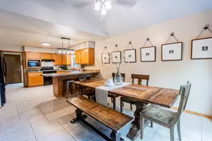 W226N2555 Oakwood Ln, Pewaukee, WI 53186 - Photo 6