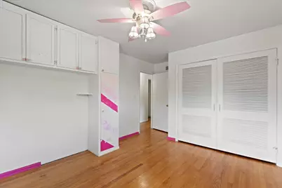 9041 N Rexleigh Dr, Bayside, WI 53217 - Photo 26