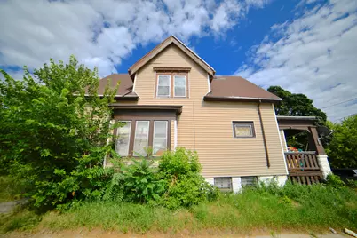 1216 W Chambers St, Milwaukee, WI 53206 - Photo 6