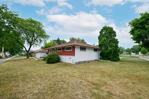 8623 W Mill Rd, Milwaukee, WI 53225 - Photo 24