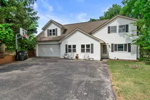 W271N2641 Pear Tree Ln, Pewaukee, WI 53072 - Photo 1