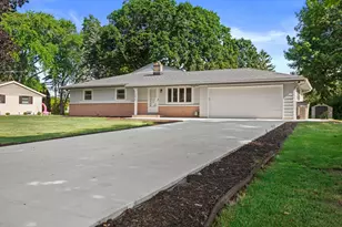 S67W13820 Hardwicke Pl, Muskego, WI 53150 - Photo 42