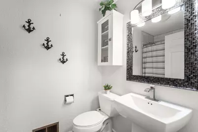 1304  Hans St, West Bend, WI 53090 - Photo 20