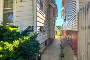 1532 S 23rd St, Milwaukee, WI 53204 - Photo 4