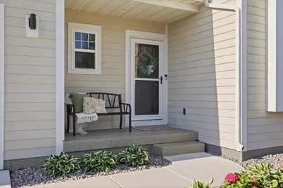 35123  Yahara Dr, Summit, WI 53066 - Photo 32