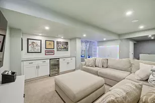 35123 Yahara Dr, Summit, WI 53066 - Photo 18