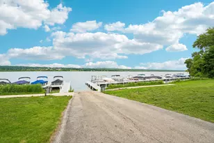 21 Matterhorn Cir, Geneva, WI 53147 - Photo 20