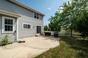 10375 S Monardy Ln, Oak Creek, WI 53154 - Photo 70
