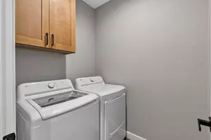 1887 Woodland Way, Slinger, WI 53086 - Photo 20
