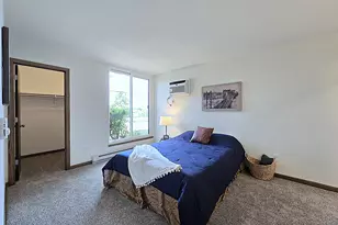 8747 N 72nd St, Milwaukee, WI 53223 - Photo 16