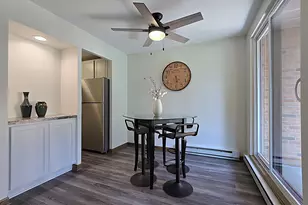 8747 N 72nd St, Milwaukee, WI 53223 - Photo 10