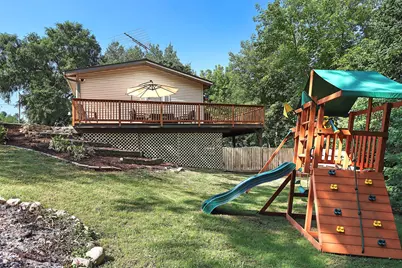 N2404  Giles Dr, Bloomfield, WI 53105 - Photo 30