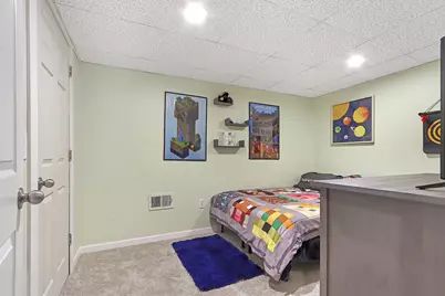 N2404  Giles Dr, Bloomfield, WI 53105 - Photo 26