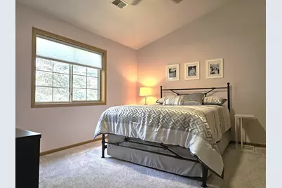 2178  Pine Ridge Ct #D, Grafton, WI 53024 - Photo 32