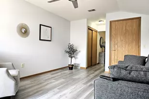 2178 Pine Ridge Ct, Grafton, WI 53024 - Photo 44