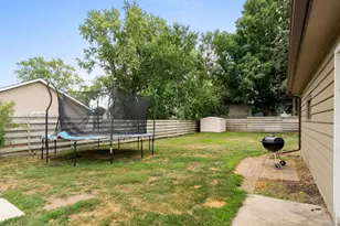 2117 32nd St, Two Rivers, WI 54241 - Photo 4
