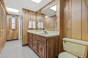 7301 W Wind Lake Rd, Racine, WI 53185 - Photo 30