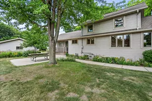7301 W Wind Lake Rd, Racine, WI 53185 - Photo 40