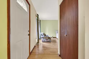 1827 Creek Rd, West Bend, WI 53090 - Photo 4