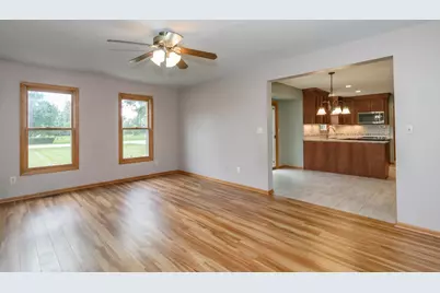 N75W28050  Schmidt Ln, Merton, WI 53029 - Photo 12