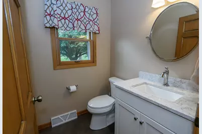 N75W28050  Schmidt Ln, Merton, WI 53029 - Photo 20