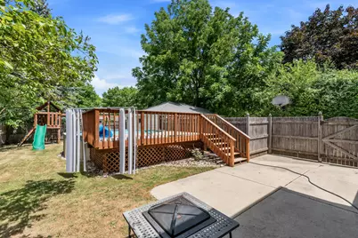 10404 W Darnel St, Milwaukee, WI 53224 - Photo 20