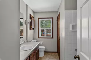 10404 W Darnel Ave, Milwaukee, WI 53224 - Photo 10