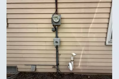 5713 W Calumet Rd, Milwaukee, WI 53223 - Photo 80