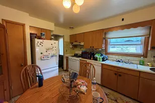 5713 W Calumet Rd, Milwaukee, WI 53223 - Photo 58