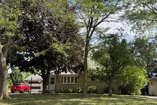 5713 W Calumet Rd, Milwaukee, WI 53223 - Photo 86