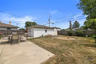 1815 Jupiter Ave, Racine, WI 53404 - Photo 24