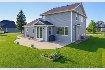 7970 W Mourning Dove Ln, Mequon, WI 53097 - Photo 30