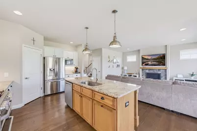7970 W Mourning Dove Ln, Mequon, WI 53097 - Photo 10