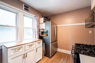 1345 N 68th St, Wauwatosa, WI 53213 - Photo 12