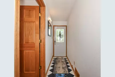 2531  Lakeshore Dr, Racine, WI 53139 - Photo 46