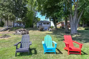 2531 Lakeshore Dr, Racine, WI 53139 - Photo 42