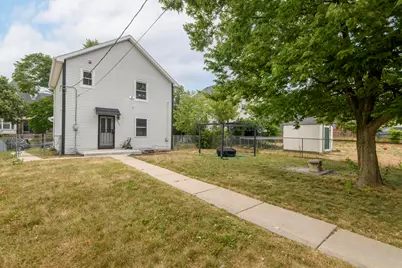 2327 W Vine St, Milwaukee, WI 53205 - Photo 24