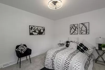 2327 W Vine St, Milwaukee, WI 53205 - Photo 16